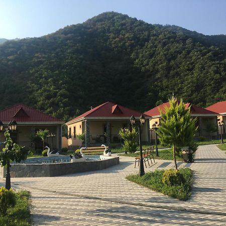 Residence Hotel Restoran Qax Exterior foto