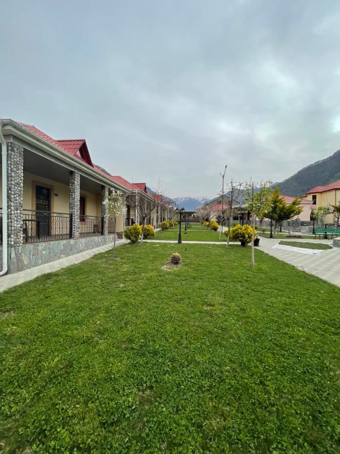 Residence Hotel Restoran Qax Exterior foto